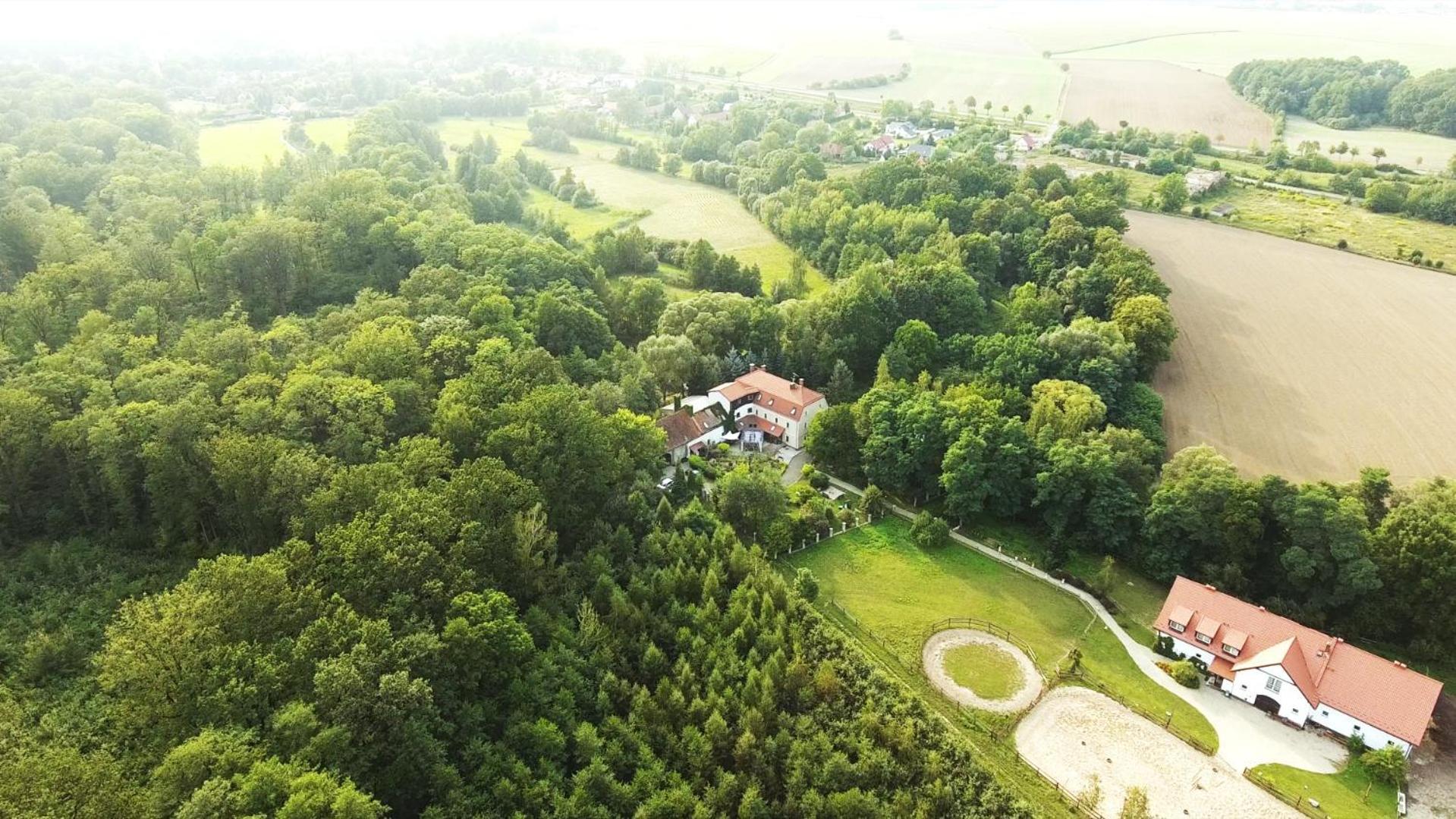 Rancho Slezanski Mlyn Szczepanów Exterior foto